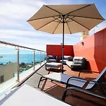 Homeincalpe Borumbot Apartmán *