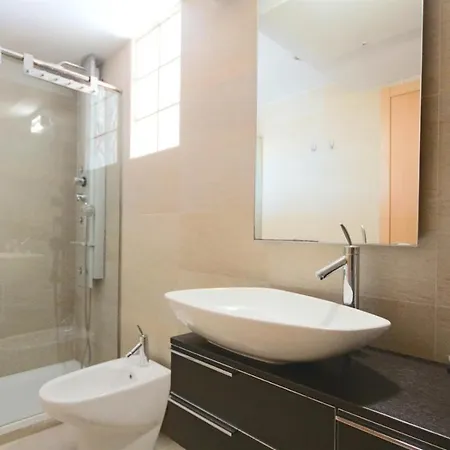 Apartman Homeincalpe Borumbot *