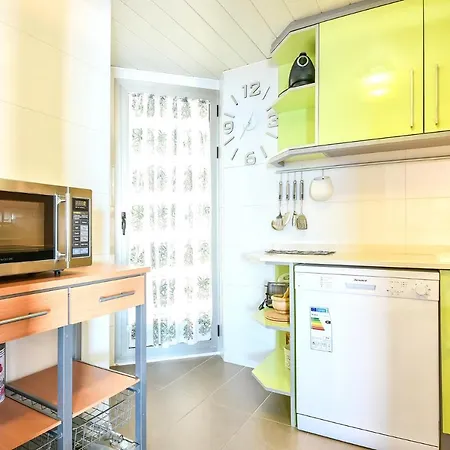 Apartment Homeincalpe Borumbot