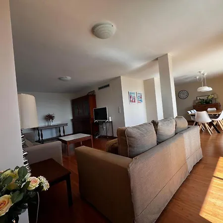 Apartmán Homeincalpe Borumbot *
