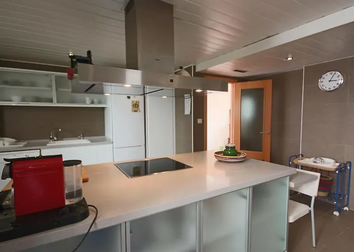 Apartment Homeincalpe Borumbot *