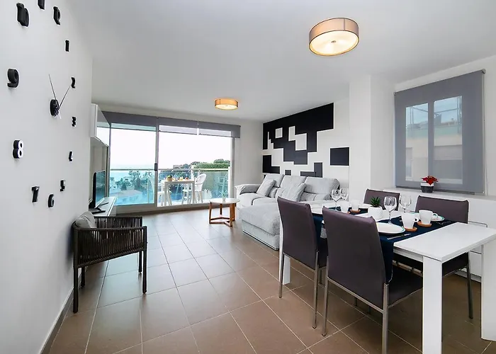 公寓 Homeincalpe Borumbot